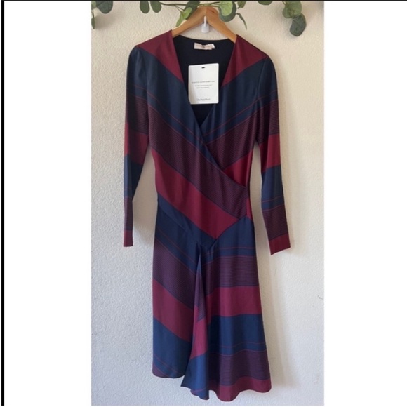 Tory Burch Runway Vogue Lyon Faux Wrap Dress Size 2 - Picture 3 of 16
